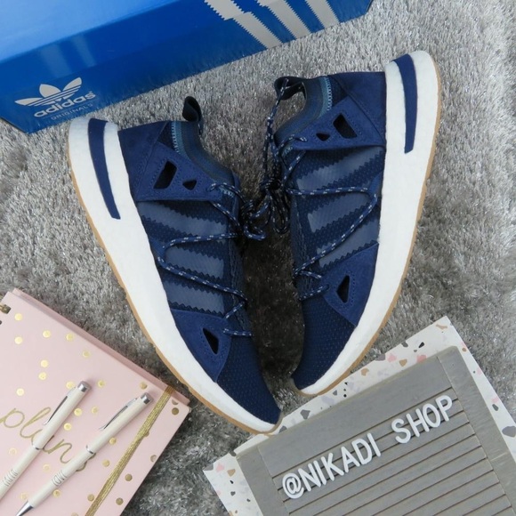 Adidas Flyknit Sneakers - Picture 3 of 5